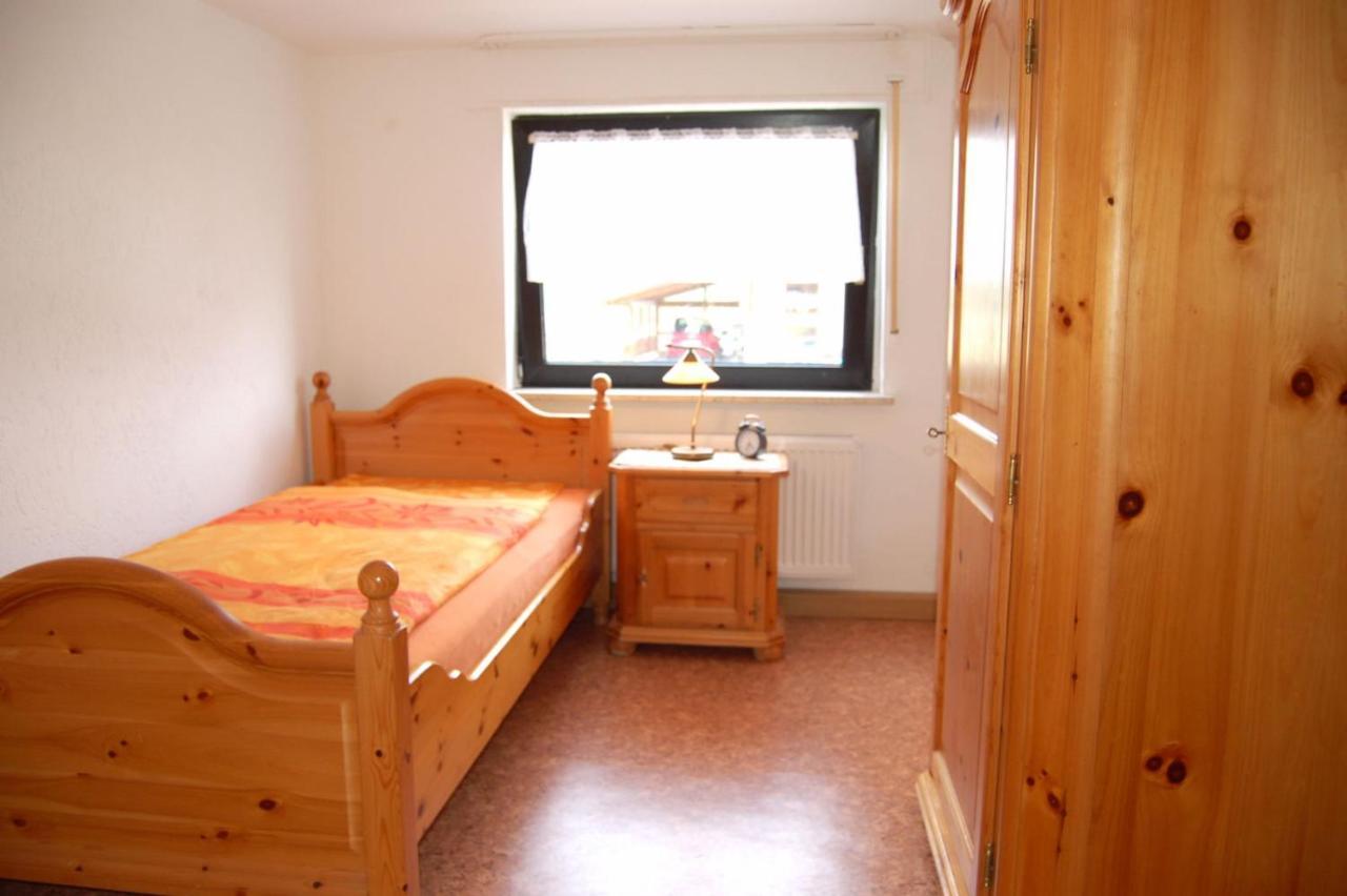 Holiday home - Vakantiehuis, Ferienwohnung, 100 Qm, Rollmann, 54578 Nohn, Eifel- Nuerburgring *